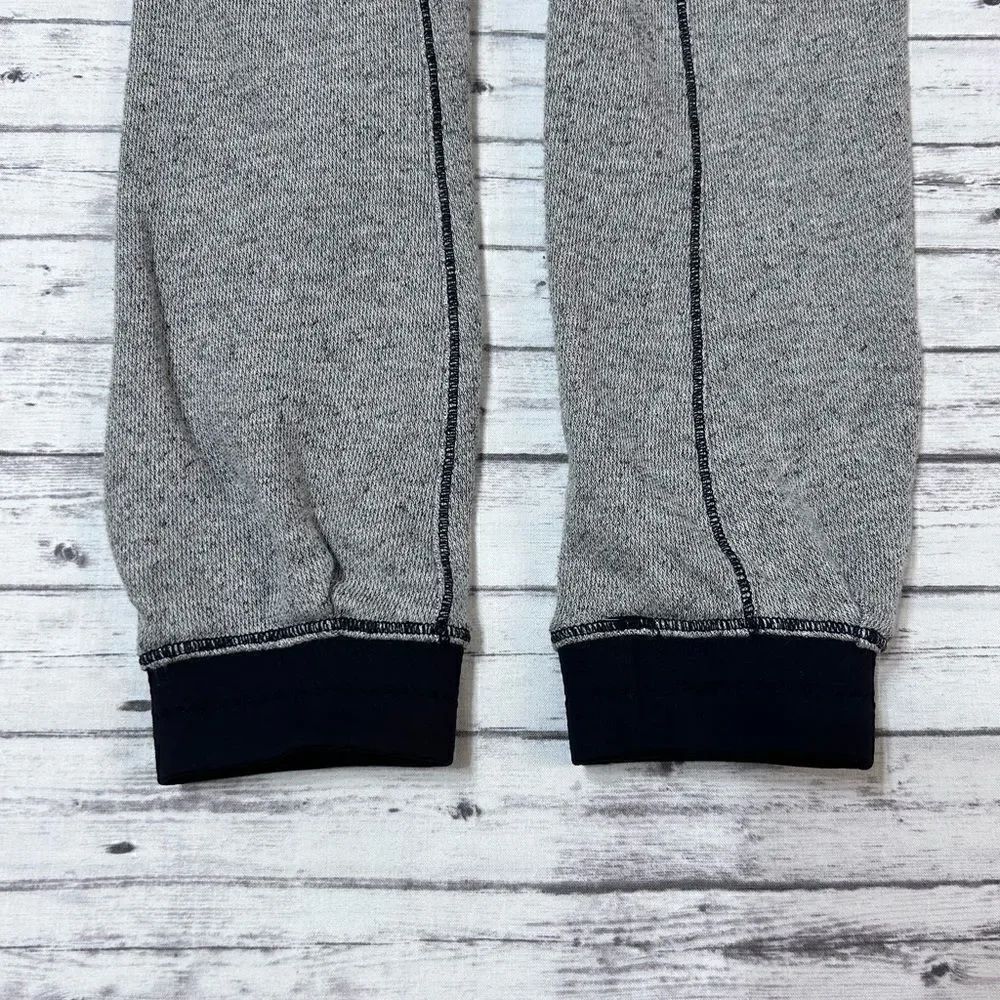 Lululemon Var-City Bomber Jacket - Picture 8 of 12